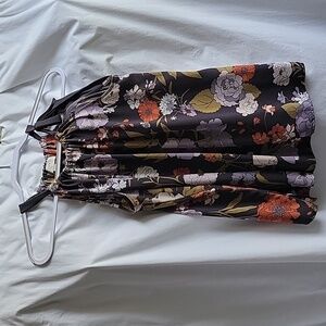 Loft Outlet Small Drk Gray Background w/Purple & Rust Allover Flowers Halter Top